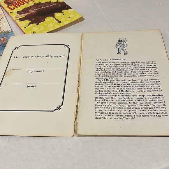 Classroom Library Books round 1 - Picture 13 of 16